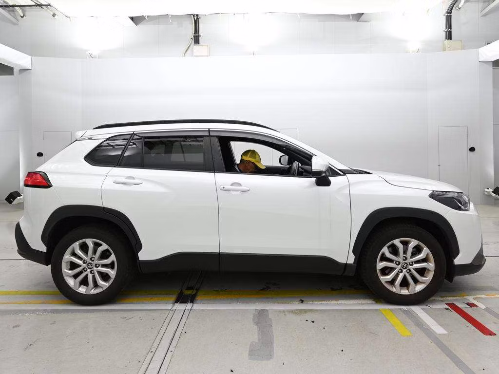 TOYOTA COROLLA CROSS
