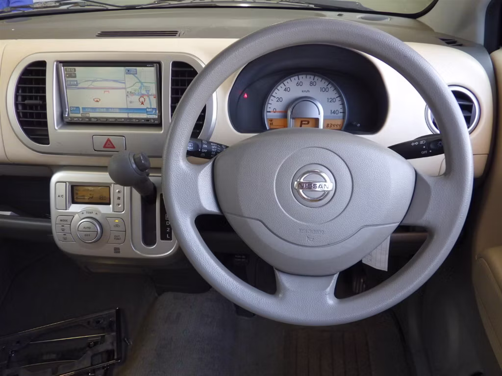 NISSAN MOCO
