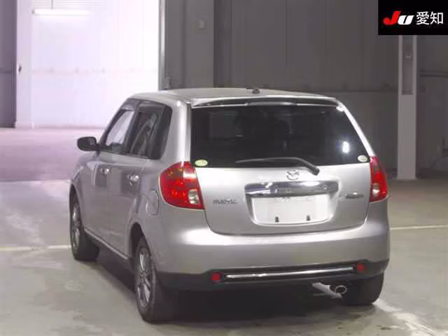 MAZDA VERISA