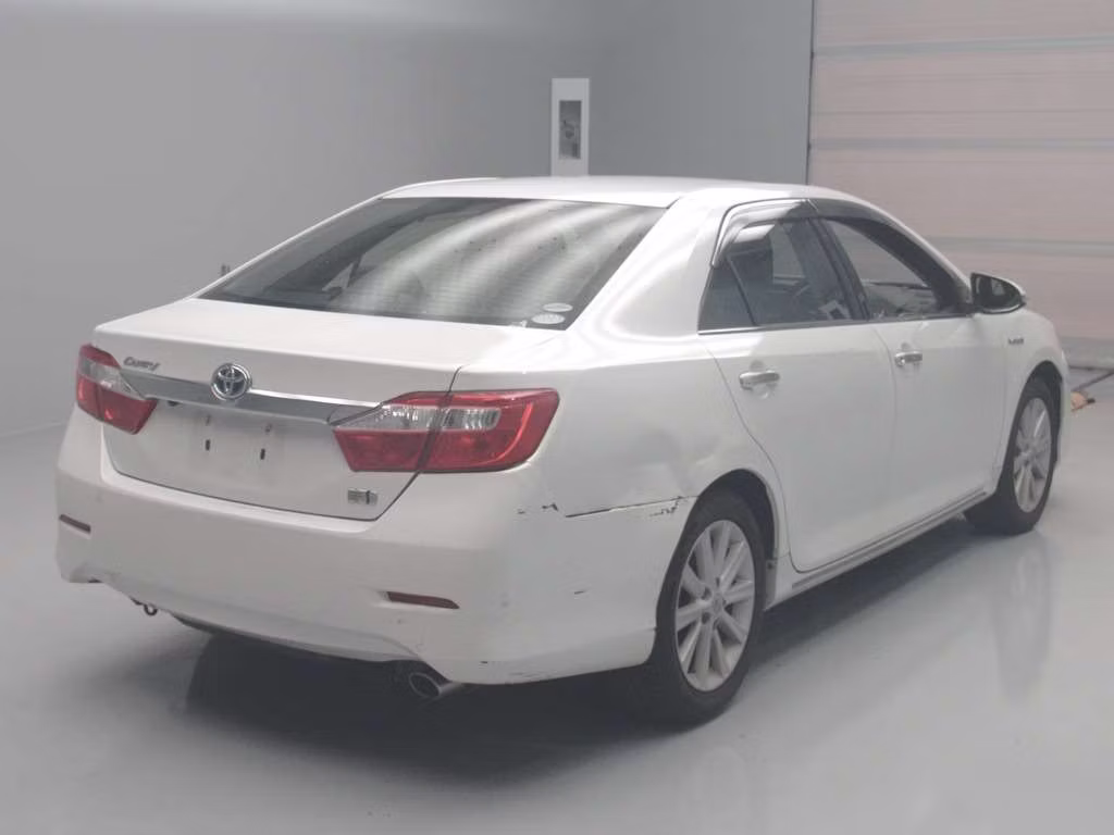 TOYOTA CAMRY
