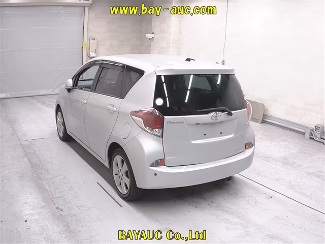 TOYOTA RACTIS