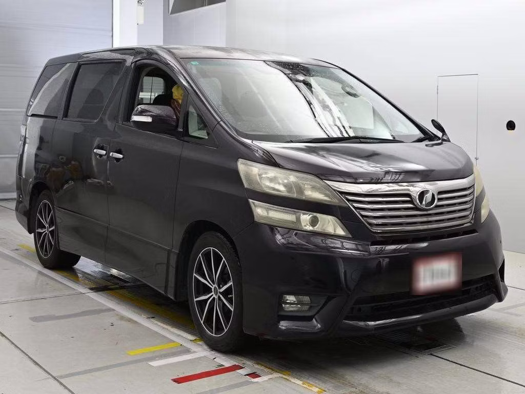 TOYOTA VELLFIRE