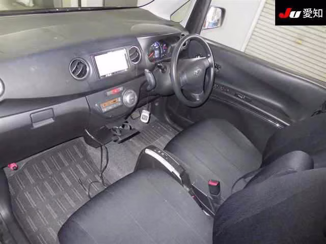 DAIHATSU TANTO EXE