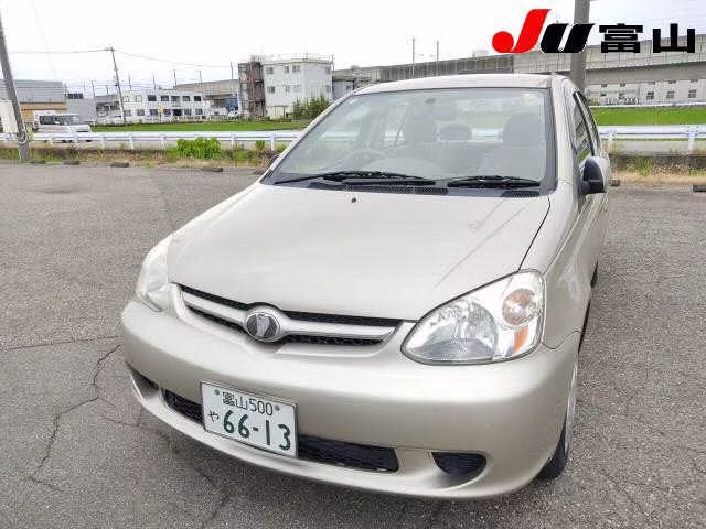TOYOTA PLATZ
