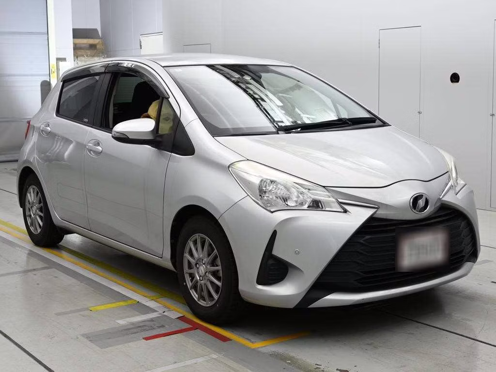 TOYOTA VITZ