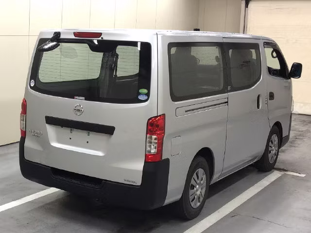 NISSAN NV350 CARAVAN