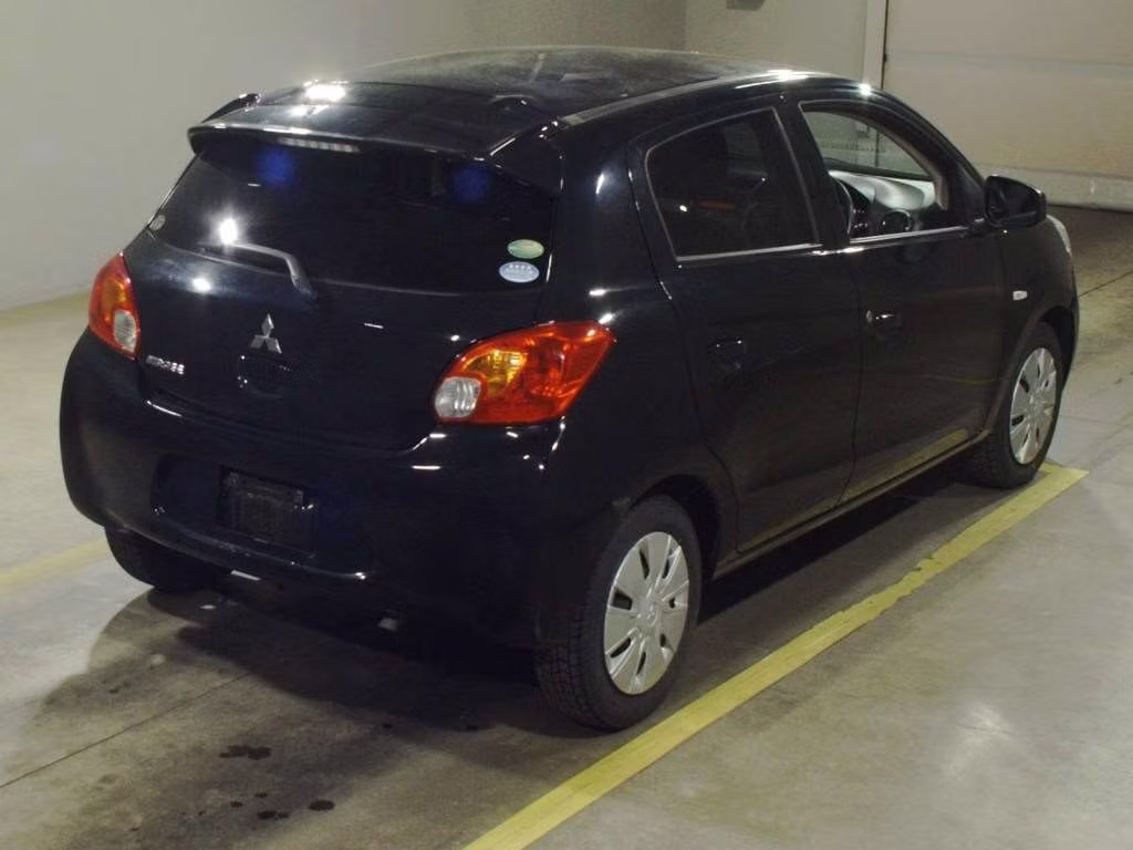 MITSUBISHI MIRAGE