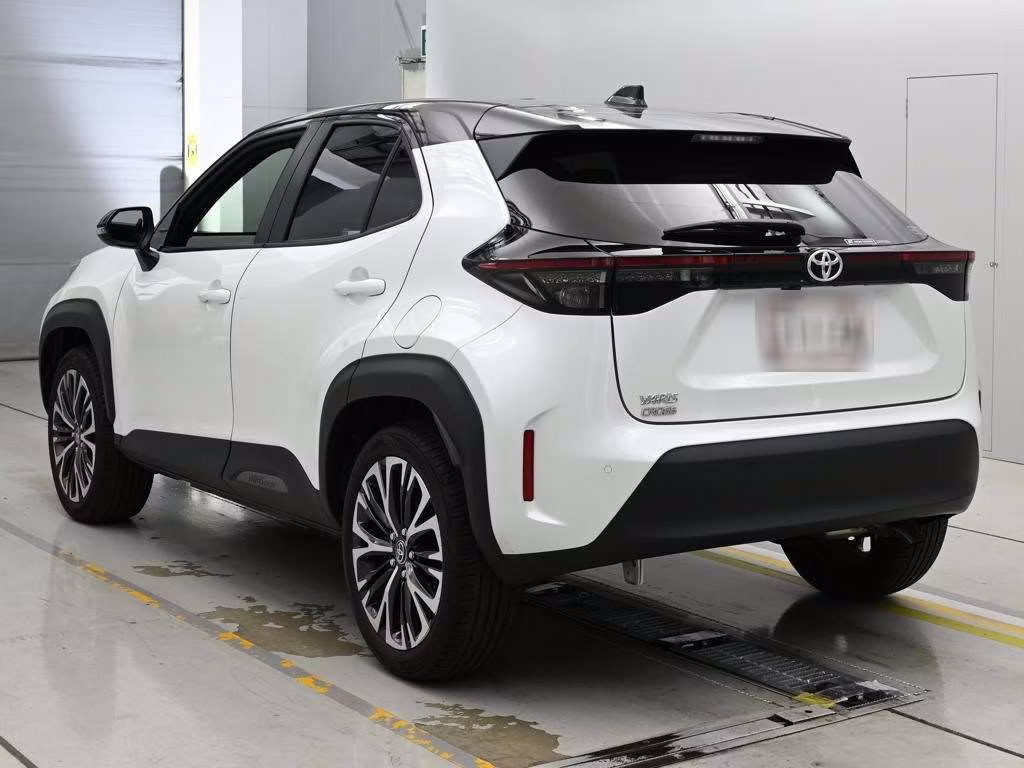 TOYOTA YARIS CROSS
