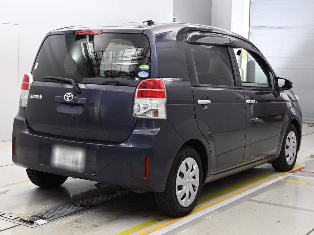 TOYOTA SPADE
