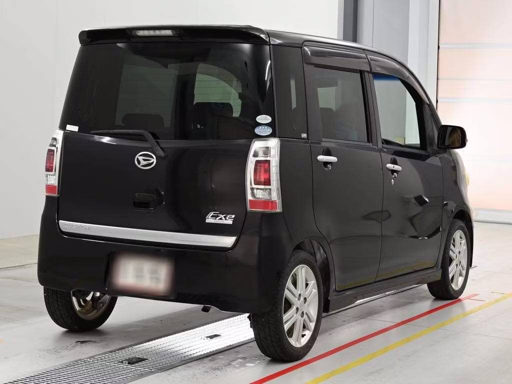 DAIHATSU TANTO EXE