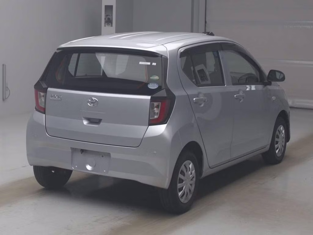 TOYOTA PIXIS EPOCH