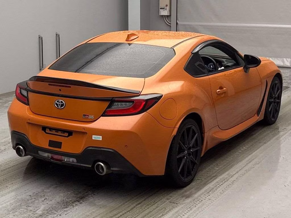 TOYOTA GR 86