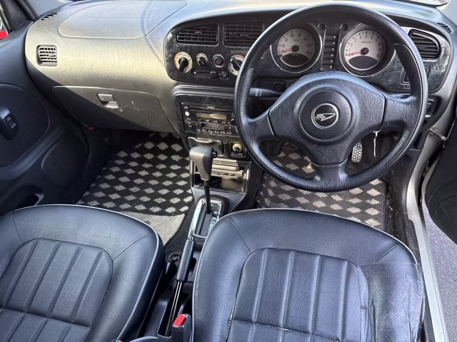 DAIHATSU MIRA GINO