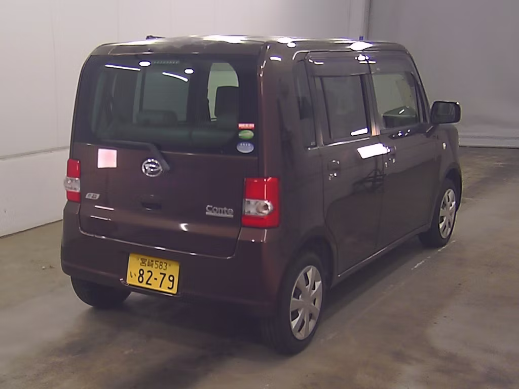 DAIHATSU MOVE CONTE