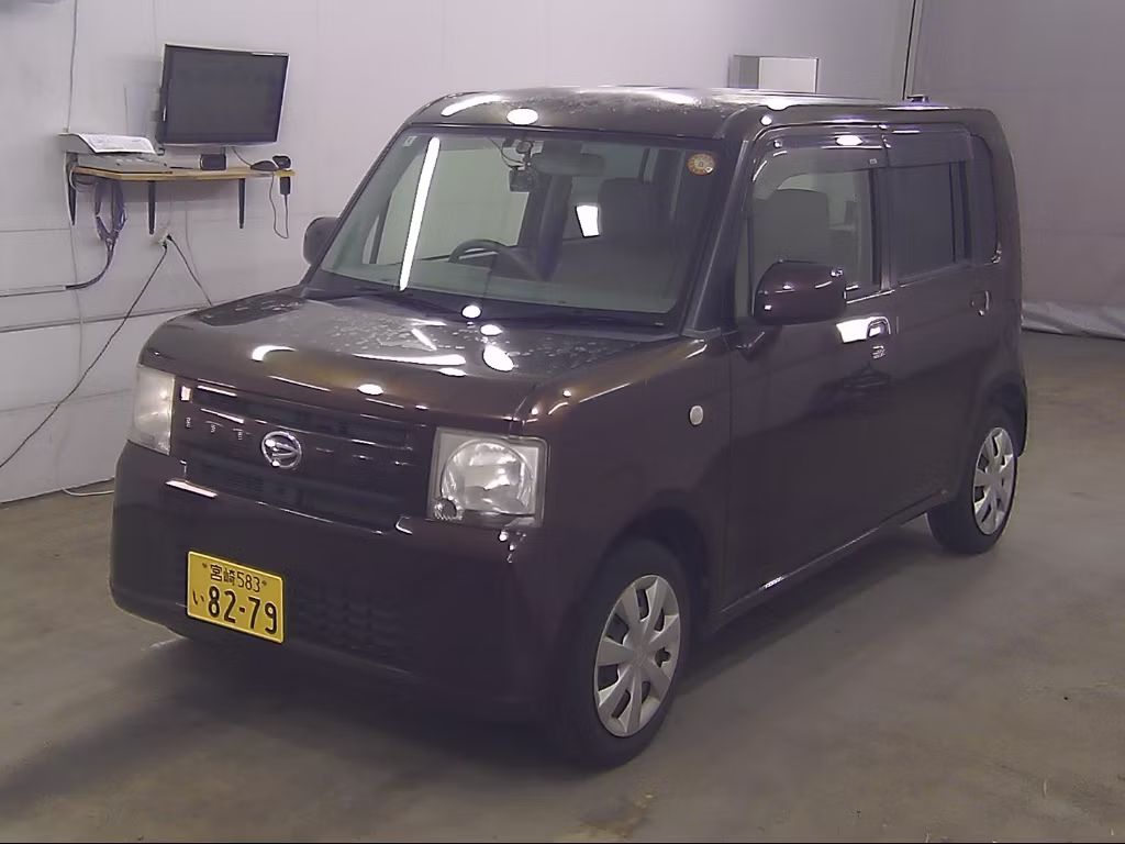 DAIHATSU MOVE CONTE