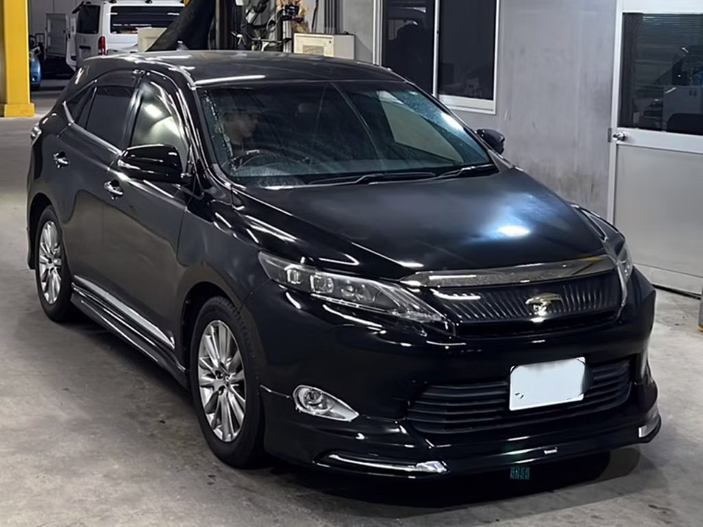 TOYOTA HARRIER