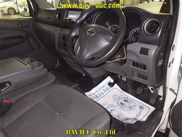 NISSAN NV350 CARAVAN