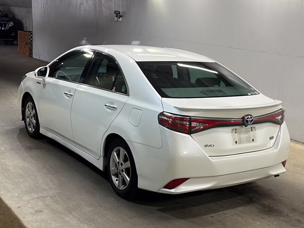 TOYOTA SAI