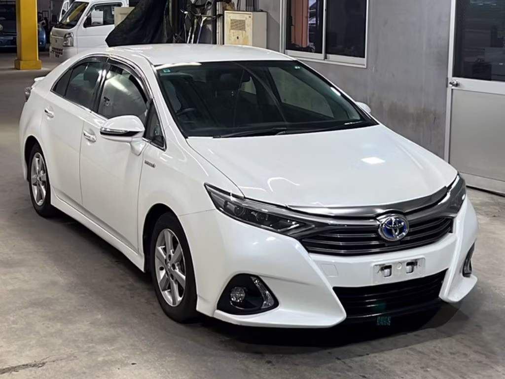 TOYOTA SAI