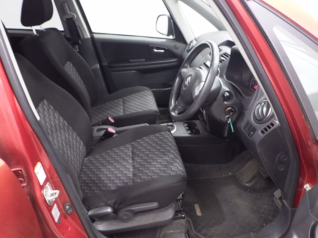 SUZUKI SX4