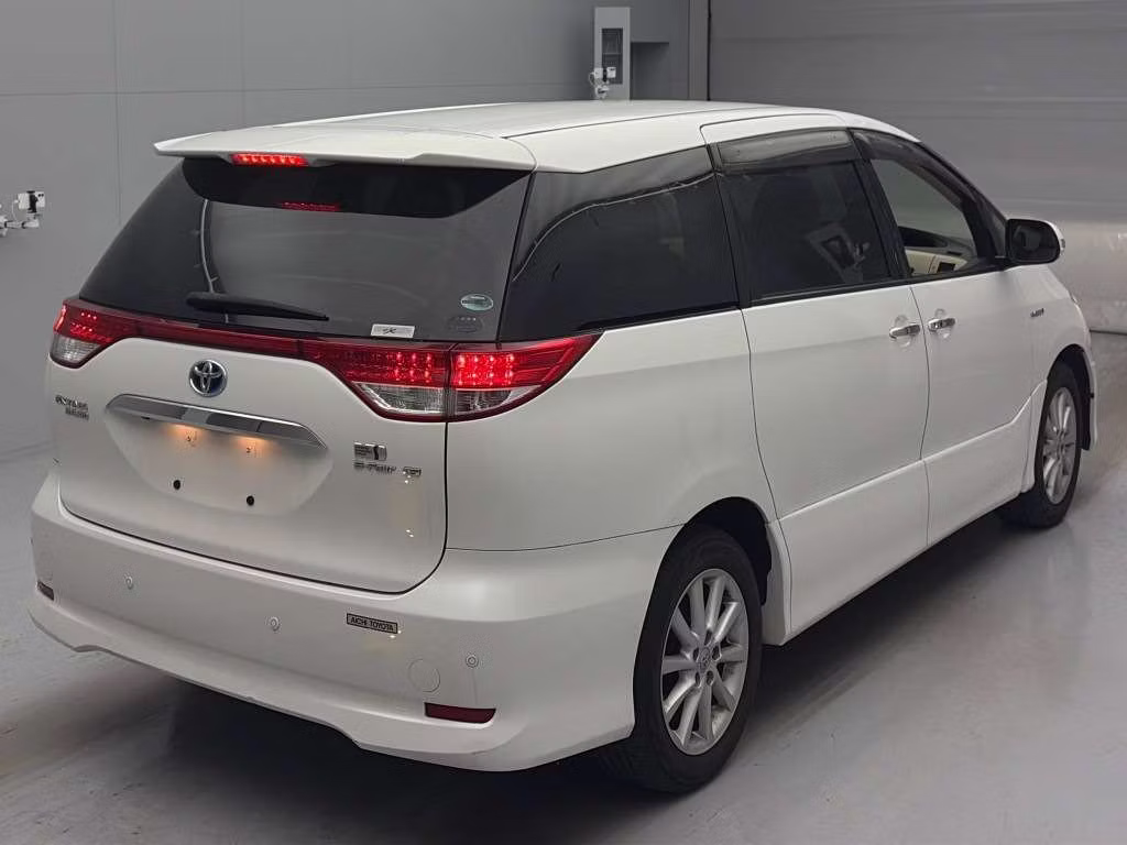 TOYOTA ESTIMA