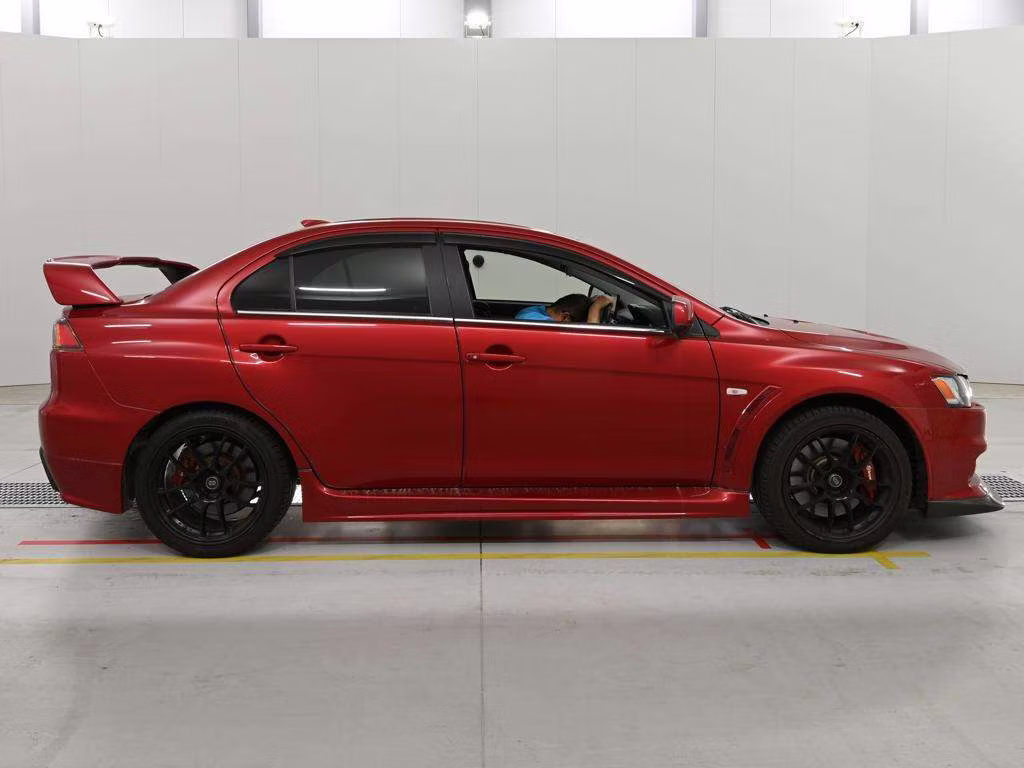 MITSUBISHI LANCER EVOLUTION