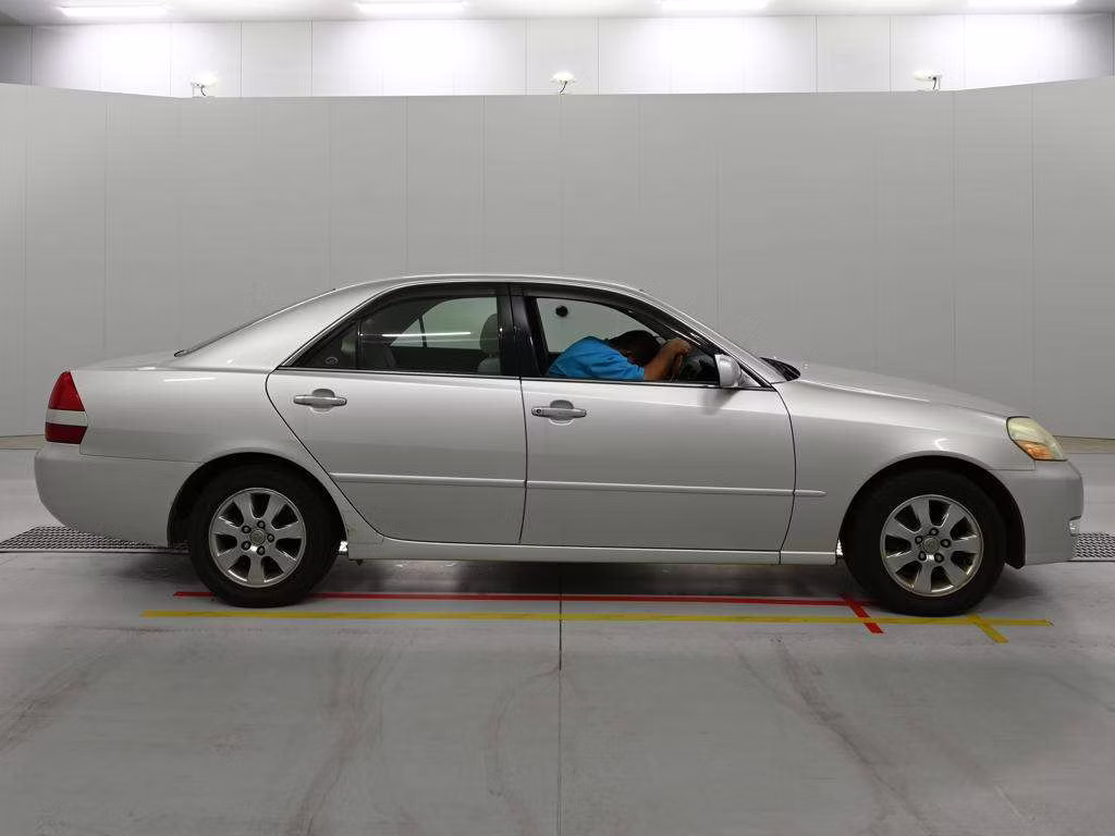 TOYOTA MARK II