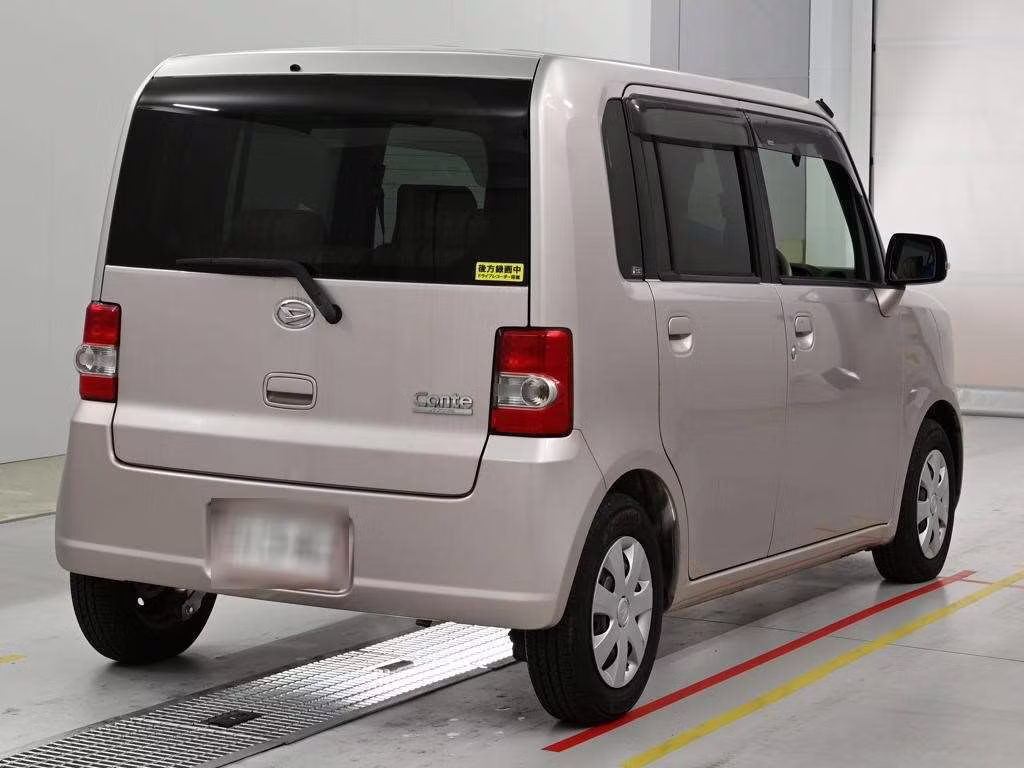 DAIHATSU MOVE CONTE
