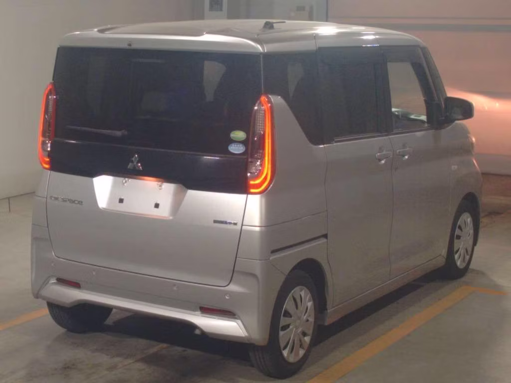 MITSUBISHI EK SPACE