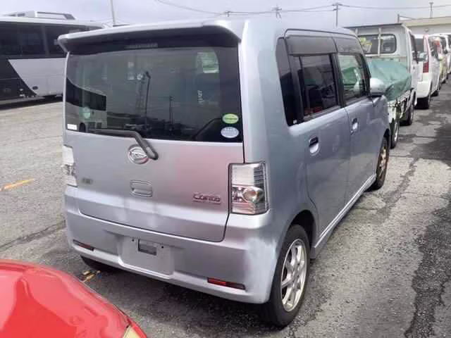 DAIHATSU MOVE CONTE