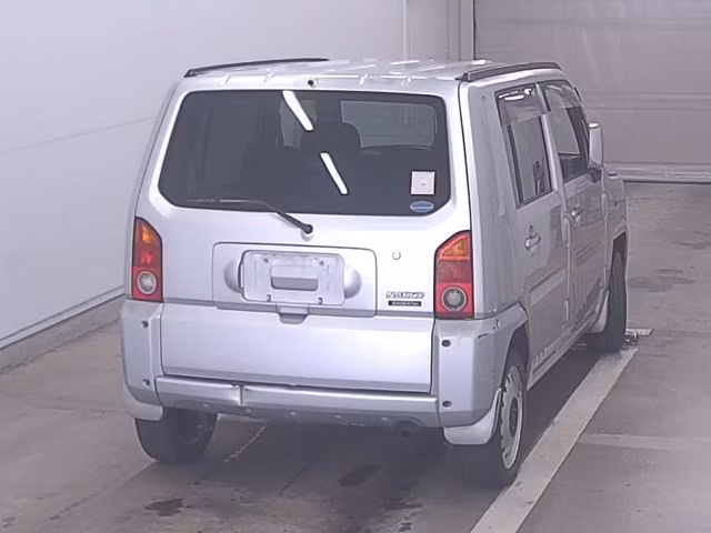 DAIHATSU NAKED