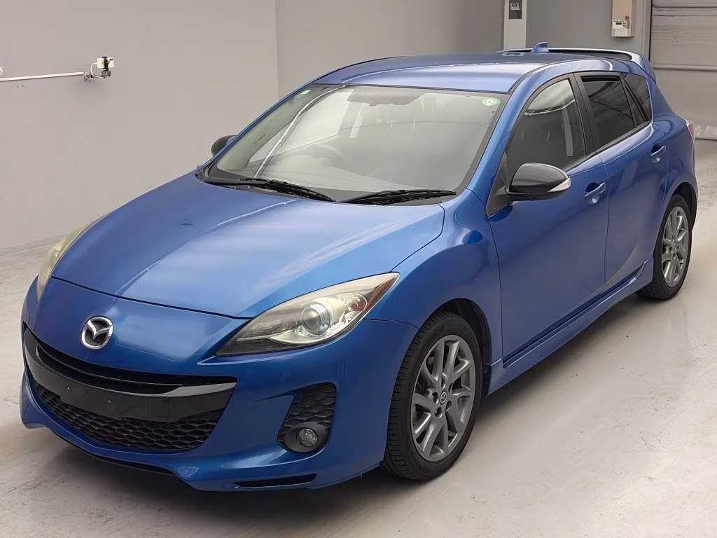 MAZDA AXELA