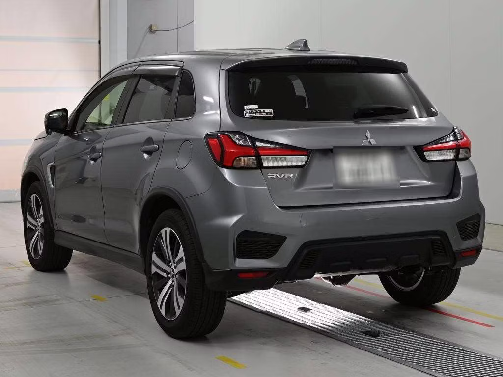 MITSUBISHI RVR