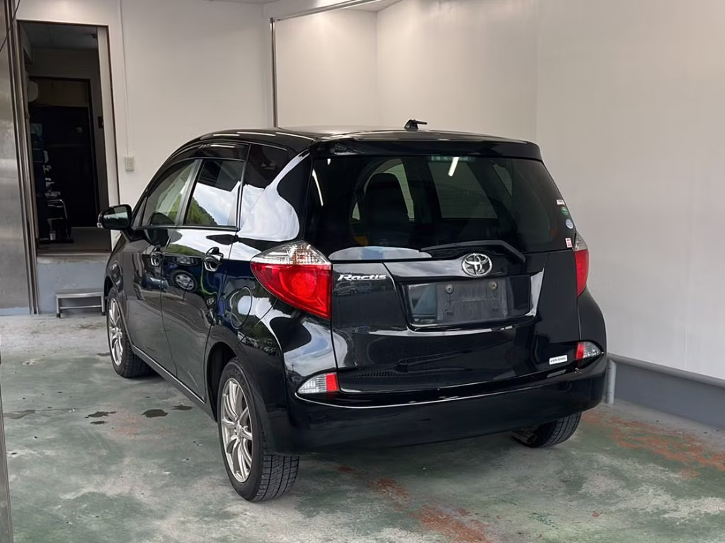 TOYOTA RACTIS