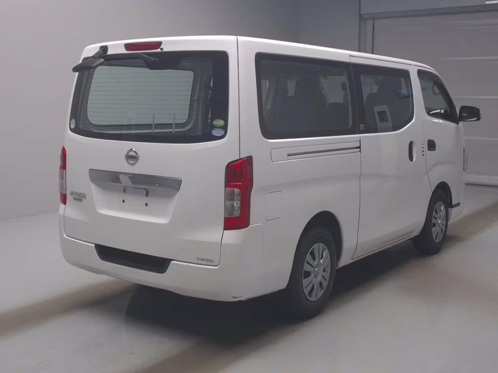 NISSAN NV350 CARAVAN