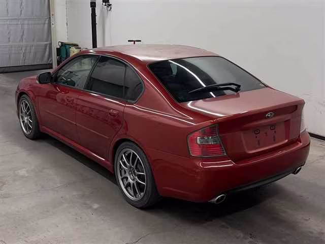 SUBARU LEGACY B4