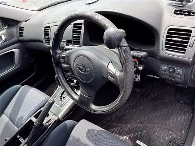 SUBARU LEGACY B4