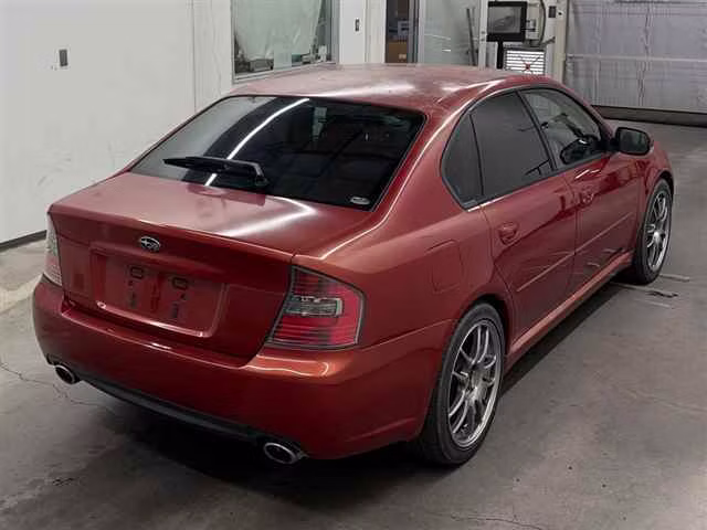 SUBARU LEGACY B4