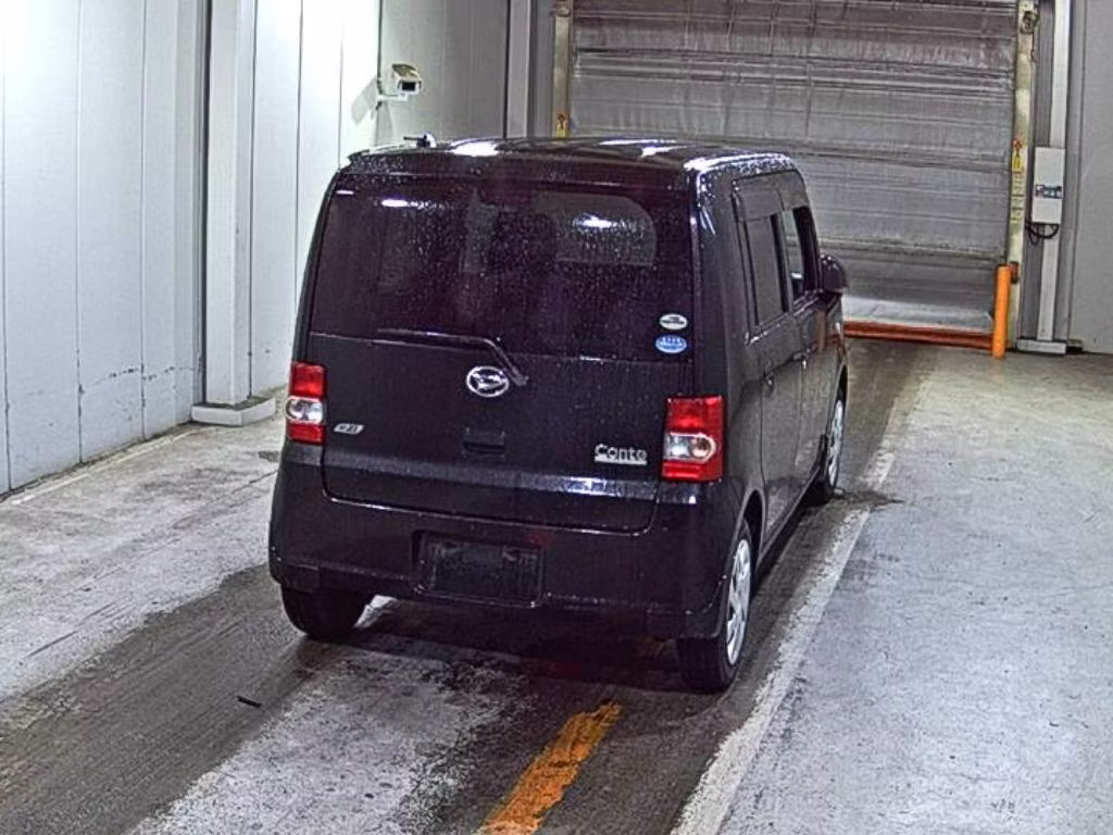 DAIHATSU MOVE CONTE