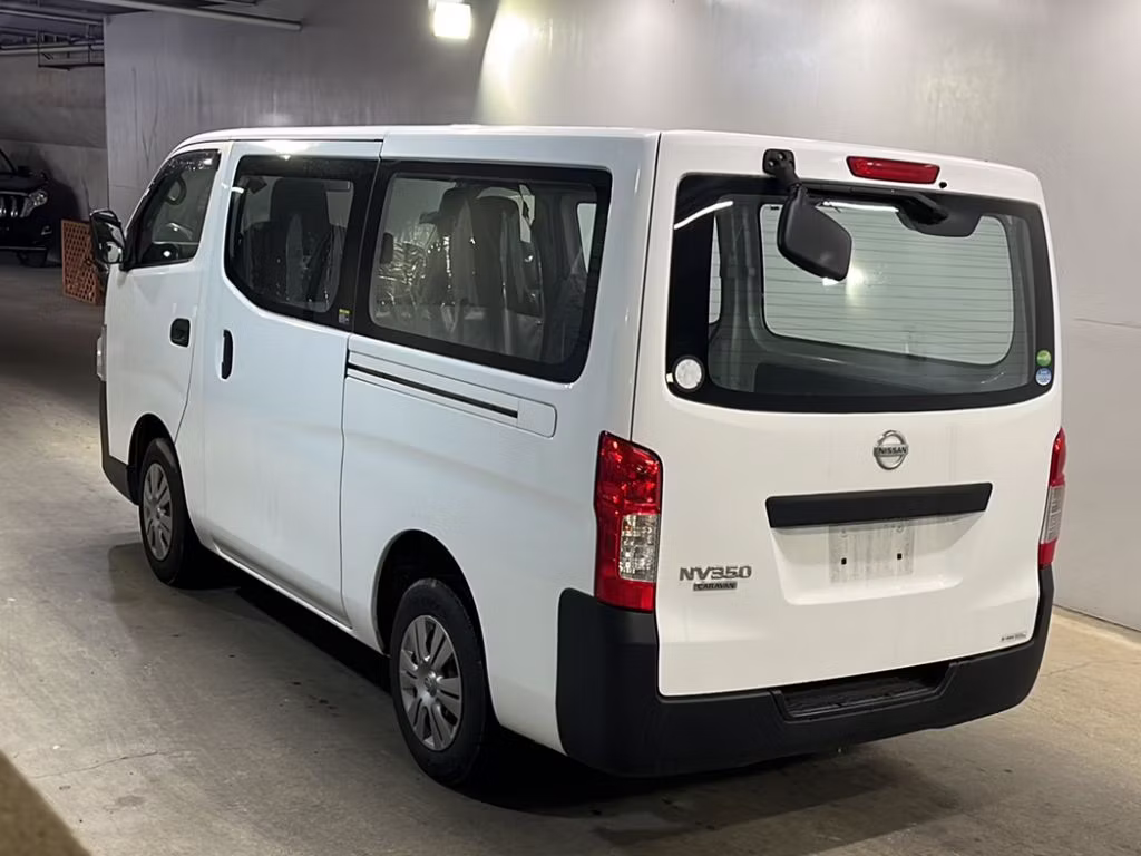 NISSAN NV350 CARAVAN