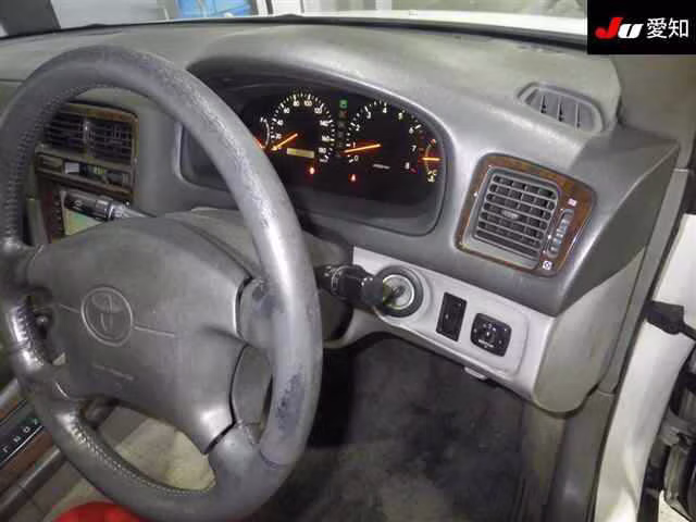 TOYOTA WINDOM