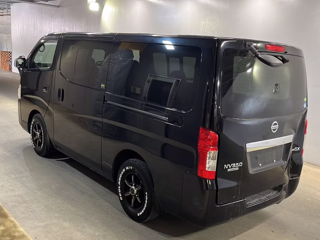 NISSAN NV350 CARAVAN