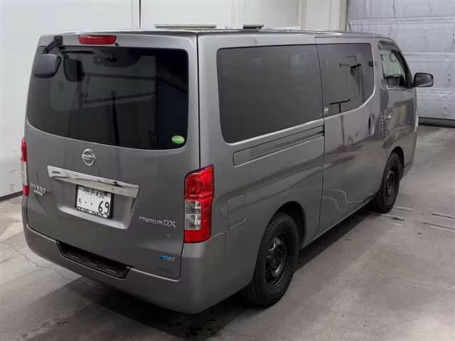 NISSAN NV350 CARAVAN