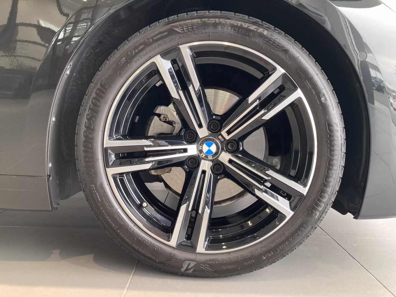 BMW 2-SERIES