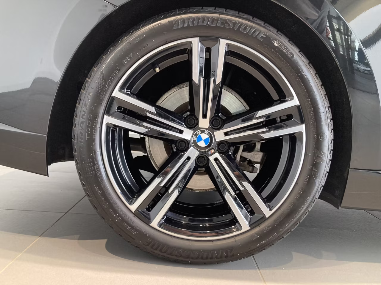 BMW 2-SERIES