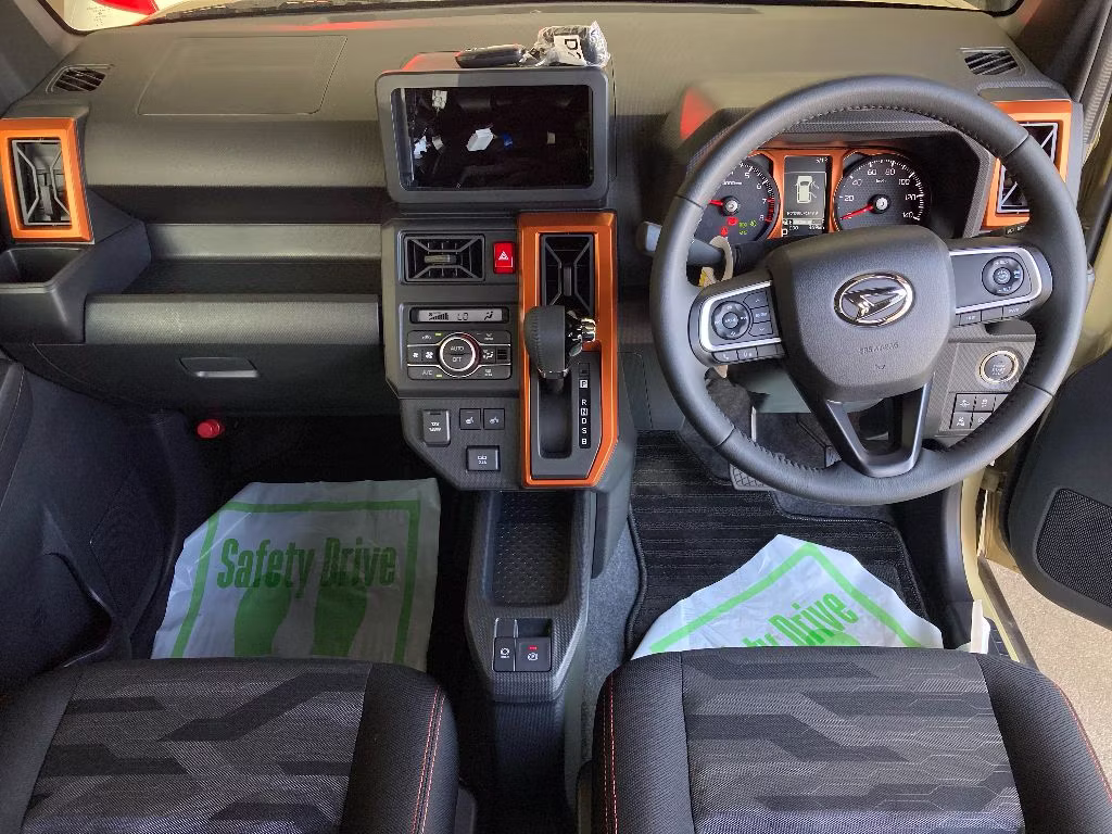 DAIHATSU TAFT