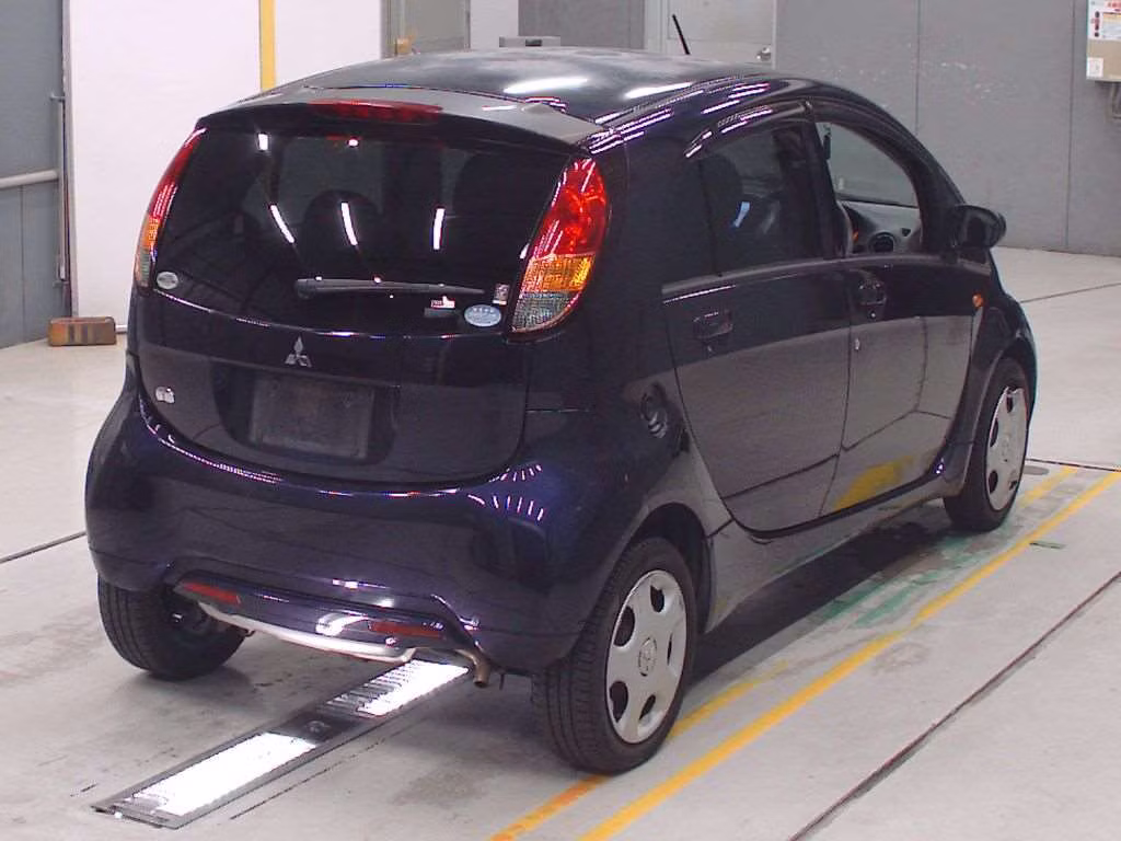 MITSUBISHI I