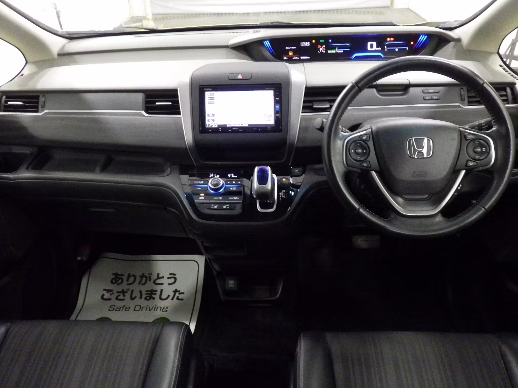 HONDA FREED+