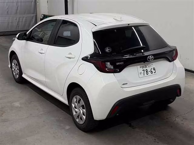 TOYOTA YARIS