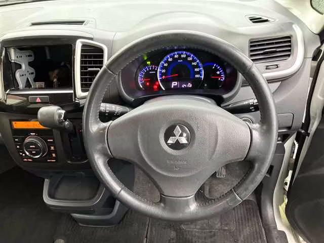 MITSUBISHI DELICA D:2